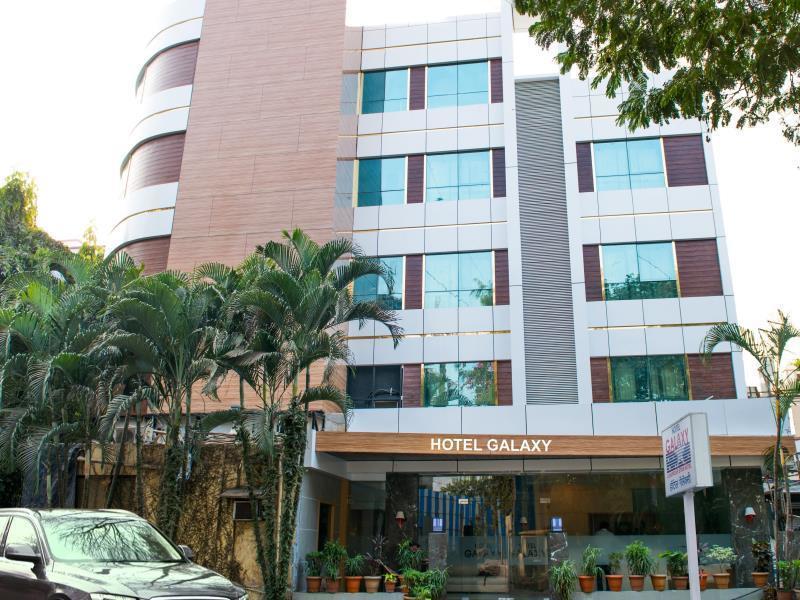 Hotel Galaxy Мумбай Екстериор снимка